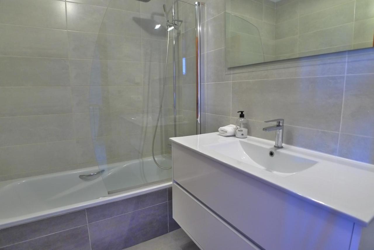 R1352 Pinomar D Villa Нерха Екстериор снимка