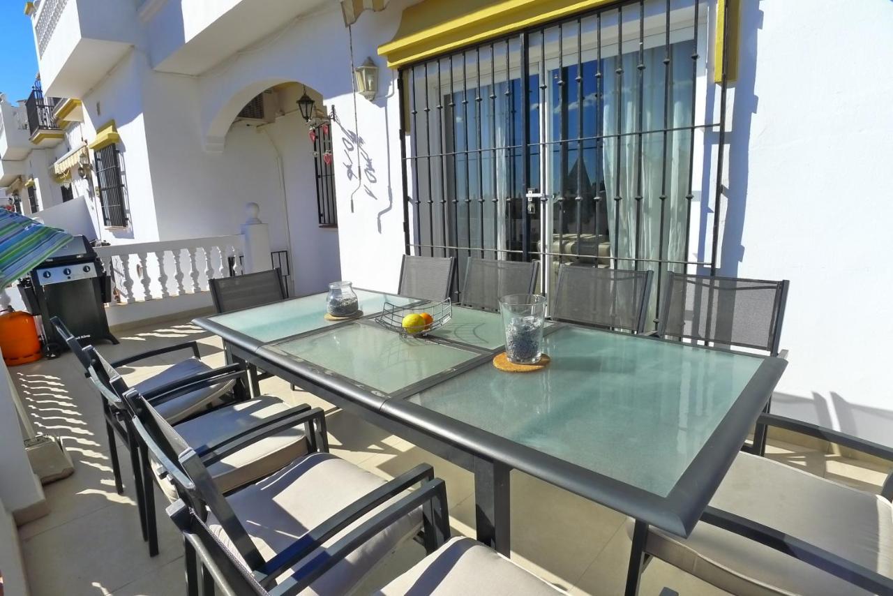 R1352 Pinomar D Villa Нерха Екстериор снимка