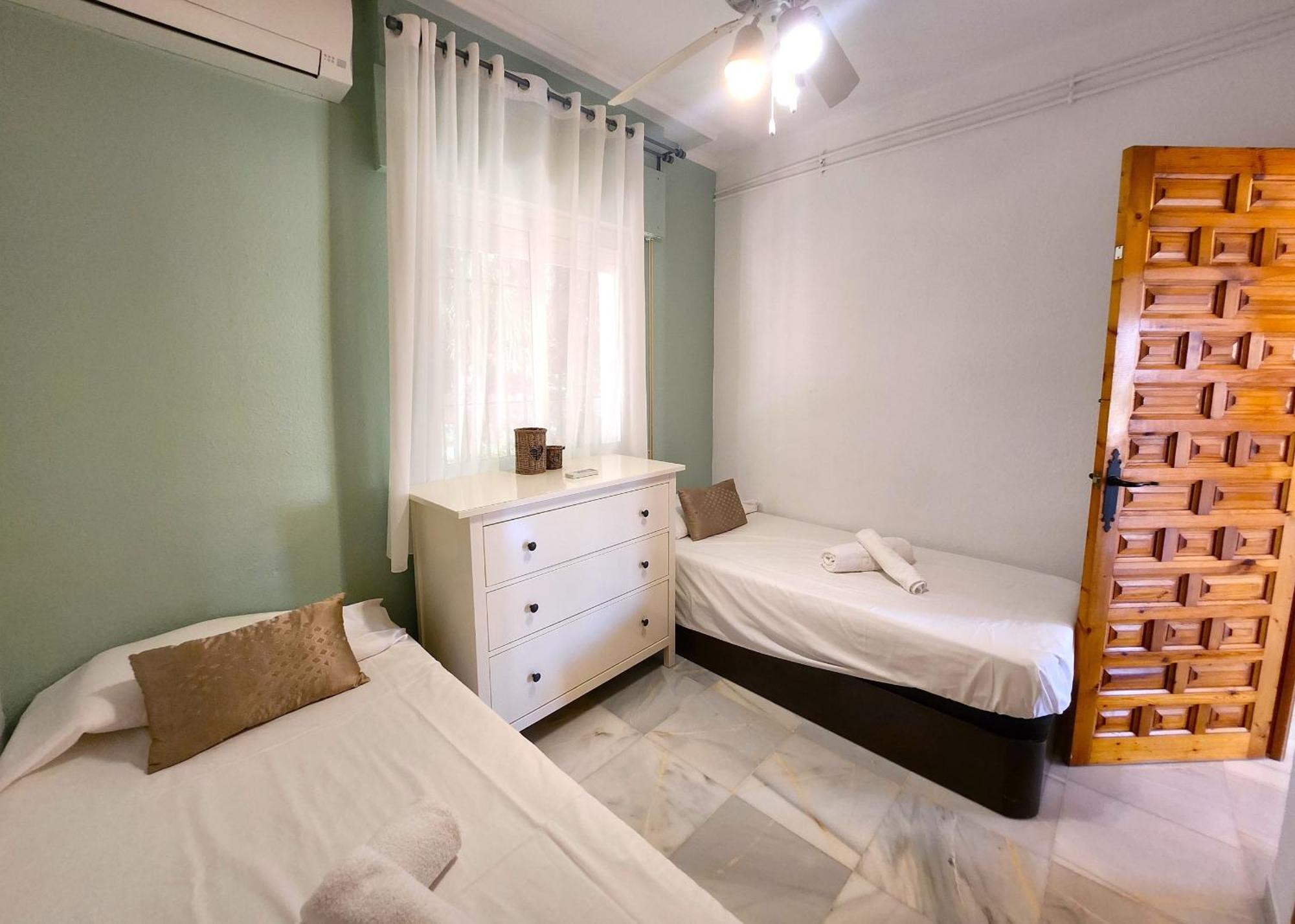R1352 Pinomar D Villa Нерха Екстериор снимка